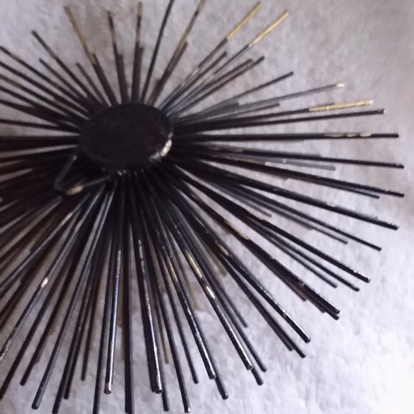 6 Metallic Spiked Semispheres - Picture 4 of 6